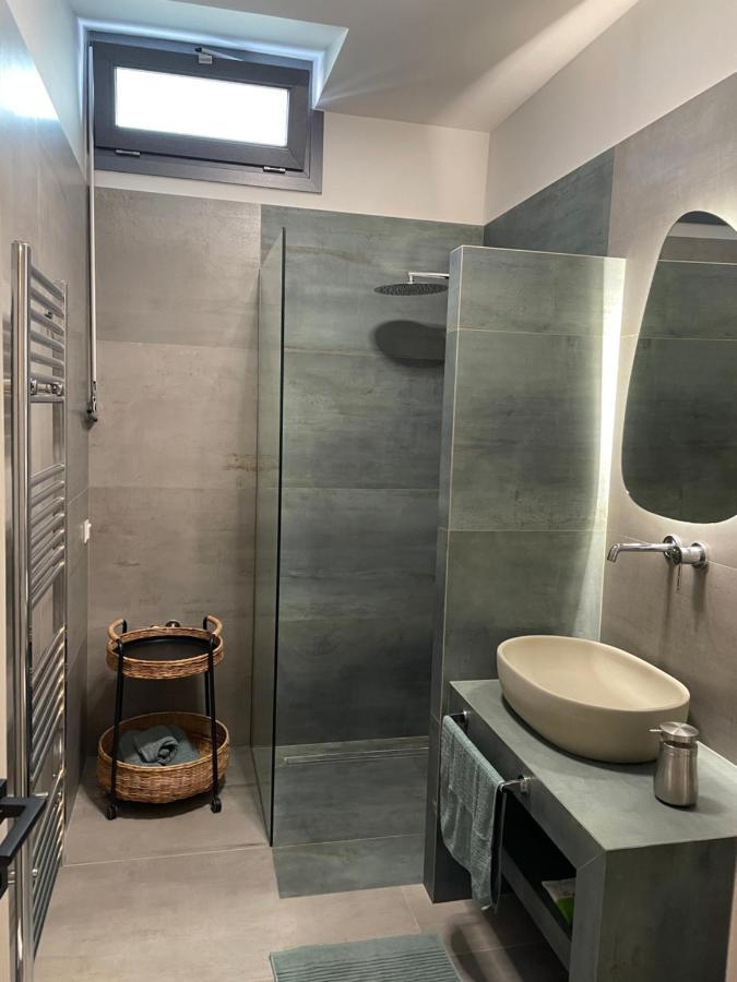 Ponte Vecchio Apartment Chalkida Bagian luar foto